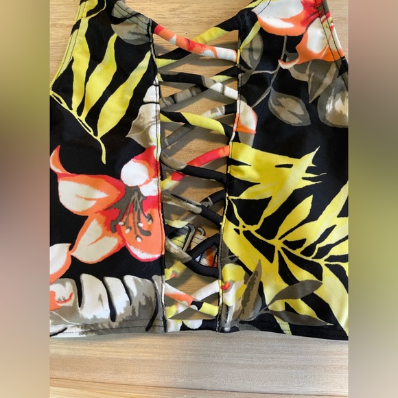 HOLLISTER WOMENS HIGH NECK BIKINI TOP - Picture 3 of 4